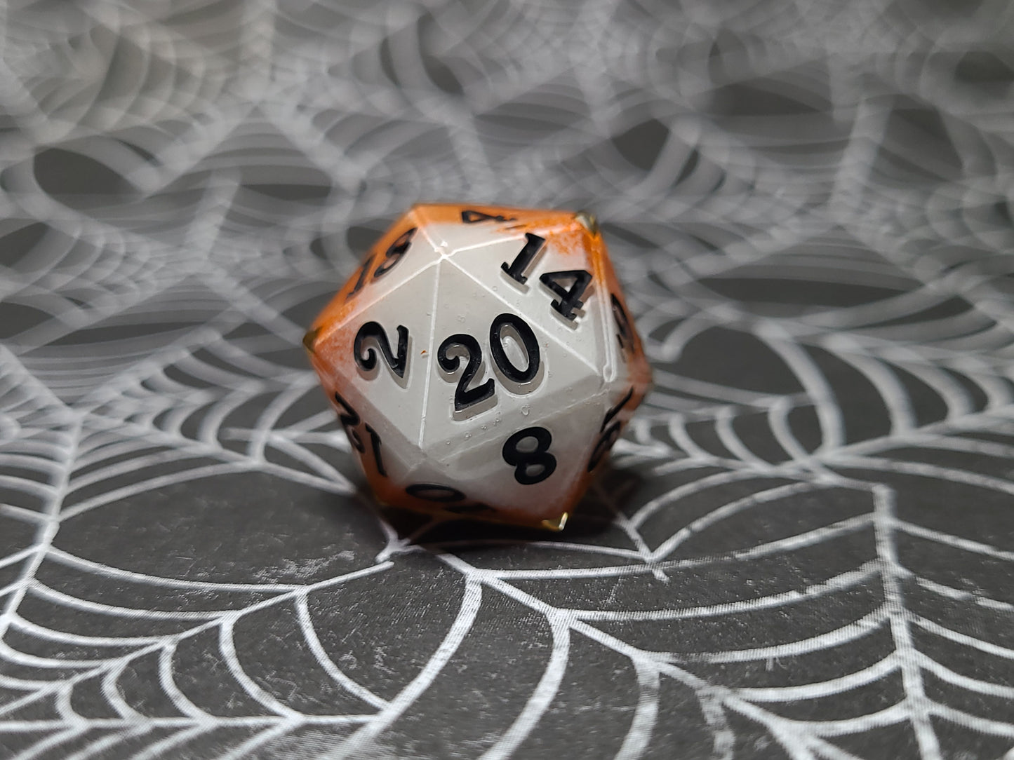 Candy Corn D20